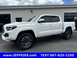 Toyota 2021 Tacoma