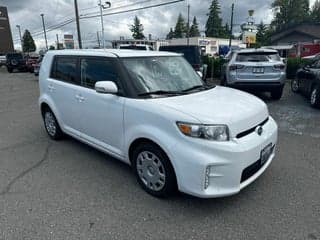 Scion 2015 xB