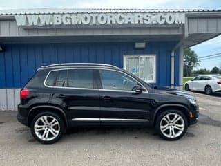 Volkswagen 2012 Tiguan