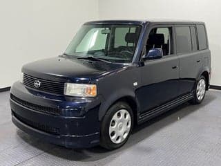 Scion 2005 xB