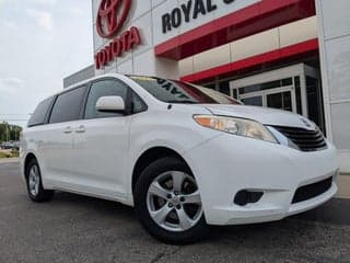 Toyota 2012 Sienna