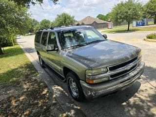 Chevrolet 2000 Suburban