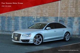 Audi 2013 S8