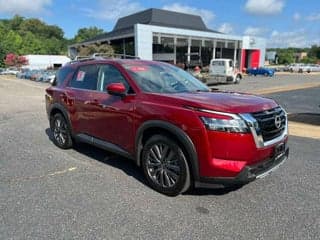 Nissan 2022 Pathfinder