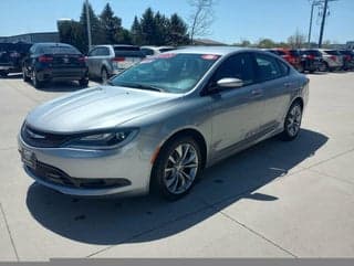 Chrysler 2015 200