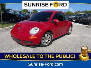 Volkswagen 2010 New Beetle