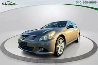 Infiniti 2011 G37