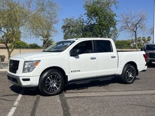 Nissan 2021 Titan