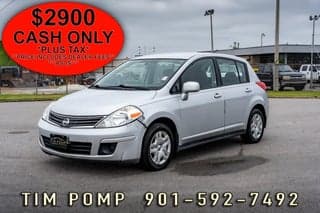 Nissan 2010 Versa