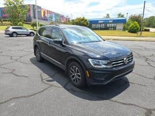 Volkswagen 2020 Tiguan