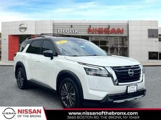 Nissan 2022 Pathfinder