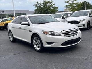 Ford 2010 Taurus