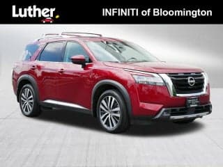 Nissan 2022 Pathfinder