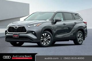 Toyota 2021 Highlander