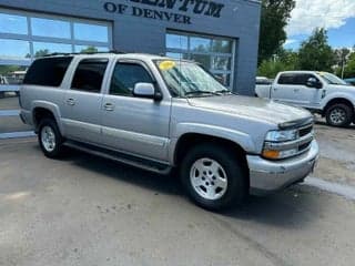 Chevrolet 2004 Suburban