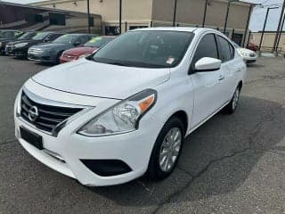 Nissan 2015 Versa