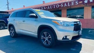 Toyota 2016 Highlander