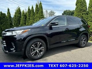 Toyota 2019 Highlander