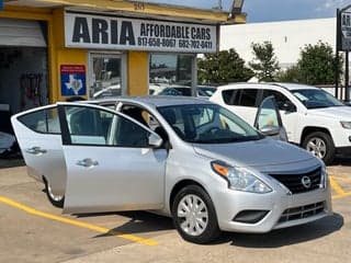 Nissan 2016 Versa