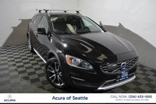 Volvo 2018 V60 Cross Country