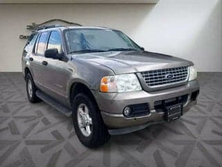 Ford 2004 Explorer