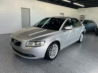 Volvo 2011 S40