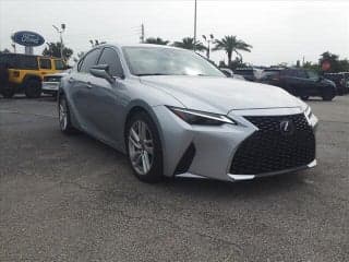 Lexus 2022 IS 300