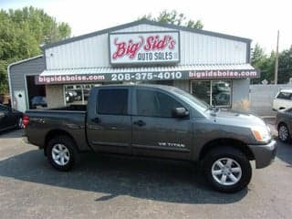 Nissan 2010 Titan