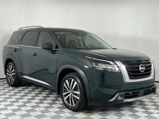 Nissan 2022 Pathfinder