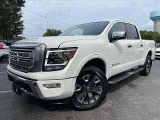 Nissan 2021 Titan