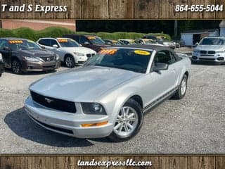 Ford 2006 Mustang