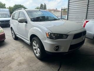 Mitsubishi 2010 Outlander