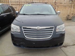 Chrysler 2010 Town and Country