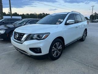 Nissan 2017 Pathfinder