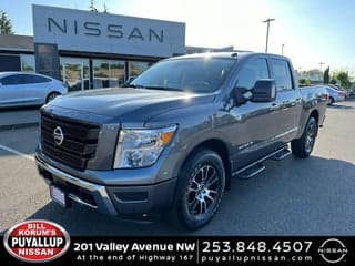 Nissan 2021 Titan