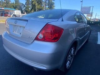 Scion 2006 tC