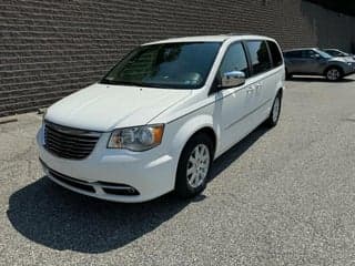 Chrysler 2012 Town and Country