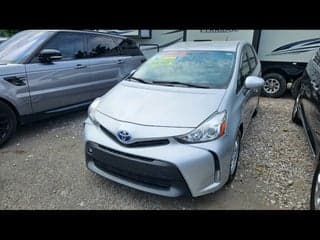 Toyota 2016 Prius v