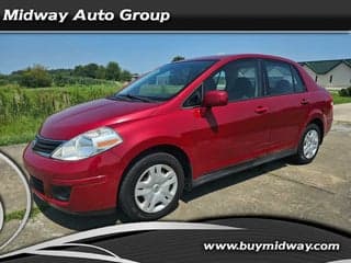 Nissan 2011 Versa