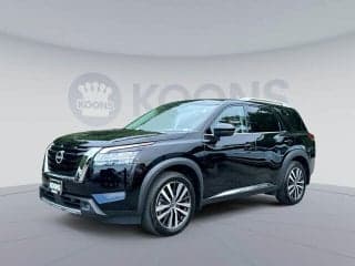 Nissan 2022 Pathfinder