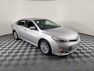 Toyota 2013 Avalon Hybrid