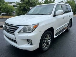 Lexus 2014 LX 570