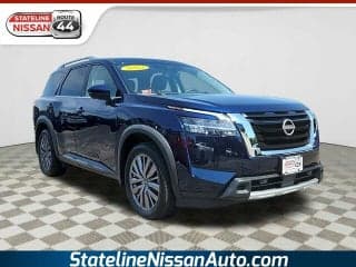 Nissan 2023 Pathfinder