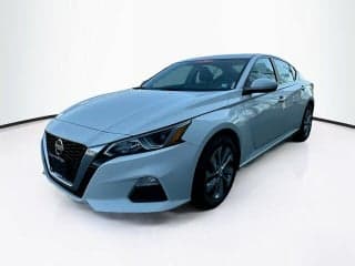 Nissan 2020 Altima