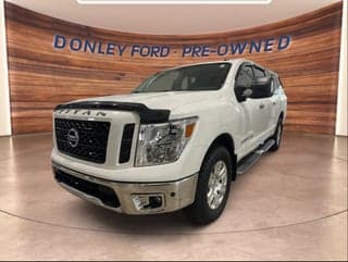 Nissan 2019 Titan