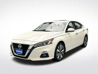 Nissan 2021 Altima