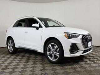 Audi 2022 Q3