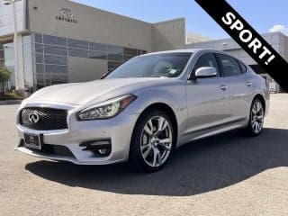 Infiniti 2017 Q70