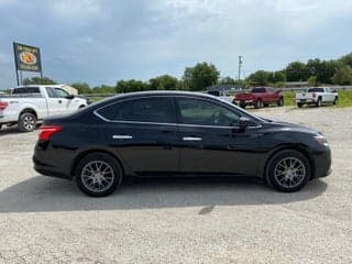 Nissan 2019 Sentra