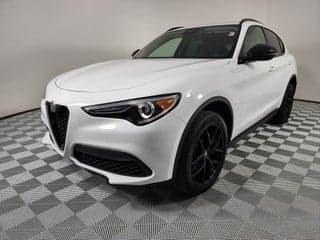 Alfa Romeo 2021 Stelvio